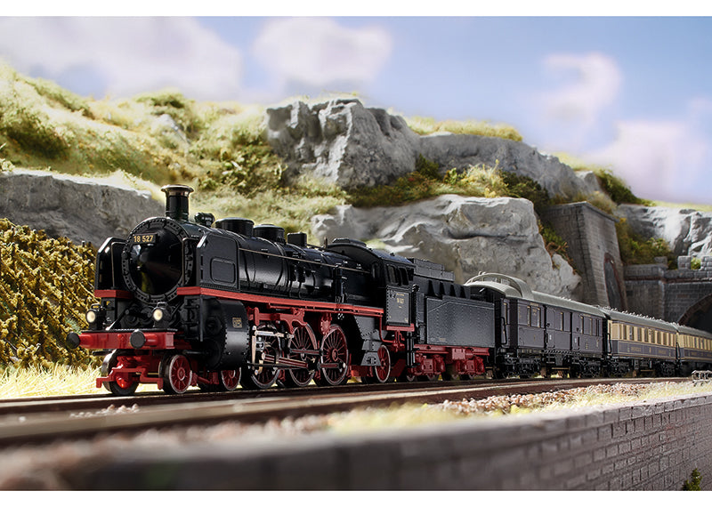 Minitrix - Article No. 16181 Class 18.5 Steam Locomotive. Sound