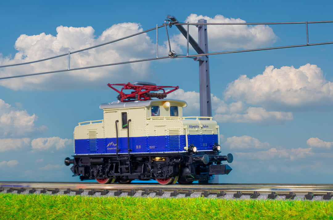 Fleischmann 737190 N scale digital electric locomotive.