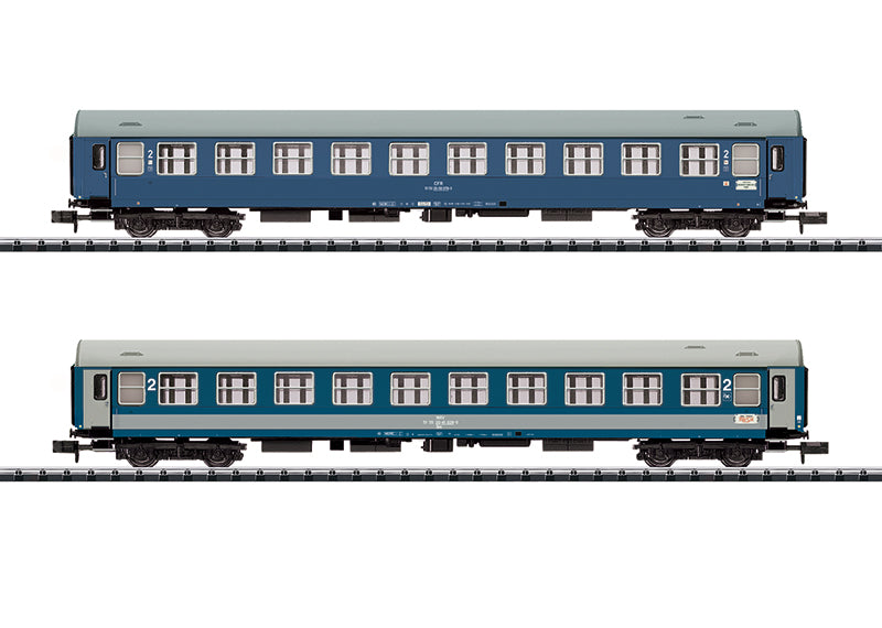 Minitrix - Article No. 15371 "Orient Express" Express Train Passenger Car Set