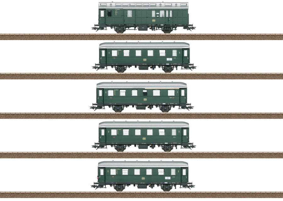 Gauge Trix H0 - Article No. 23225 Passenger Car Set