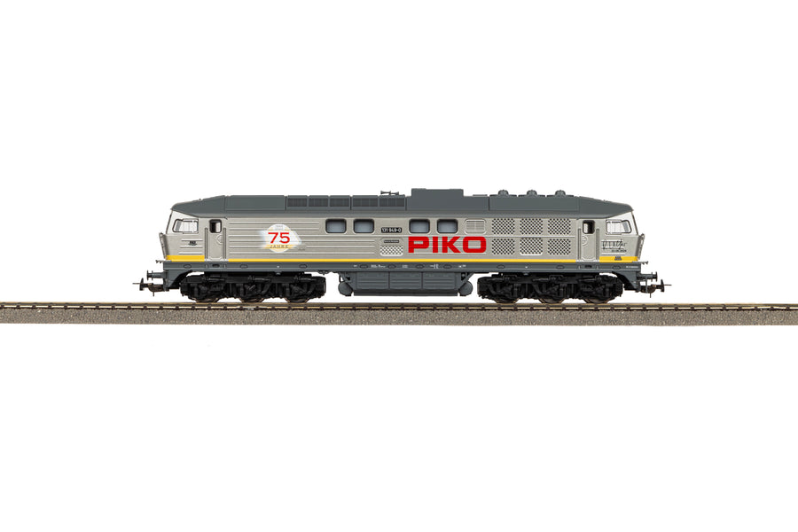 Piko 59761 Jubilee Diesel Locomotive BR 131 of the PIKO Anniversary